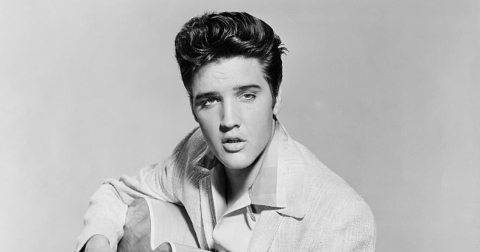 Black and White image of Elvis