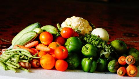 A picture of fresh vegetables.